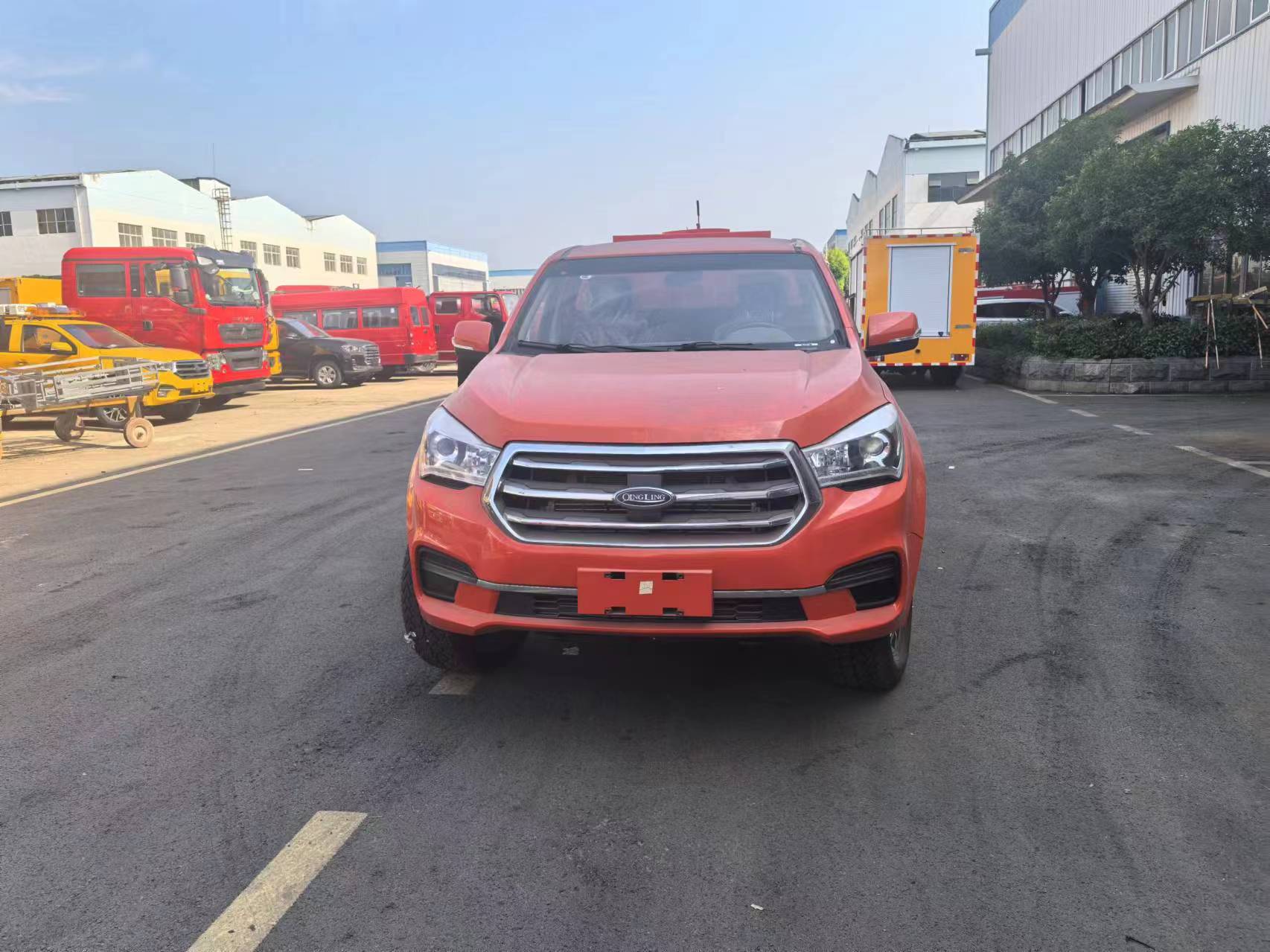 庆铃四驱皮卡森林供水车