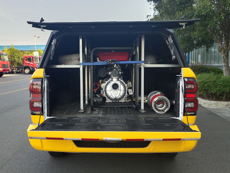 森林扑火机具装备车